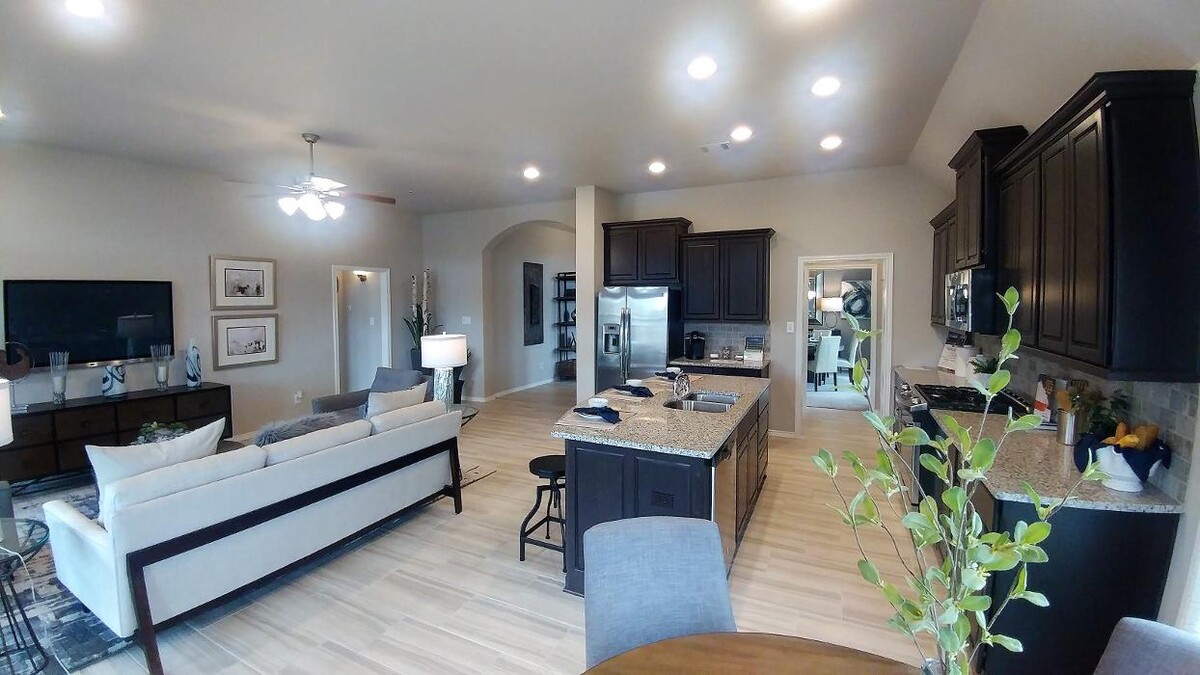 Images Texas Buyer Realty - Potenza Team