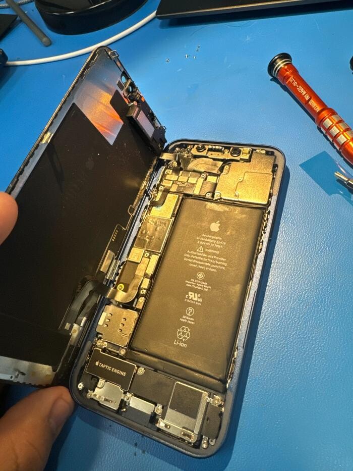Images uBreakiFix - Phone and Computer Repair