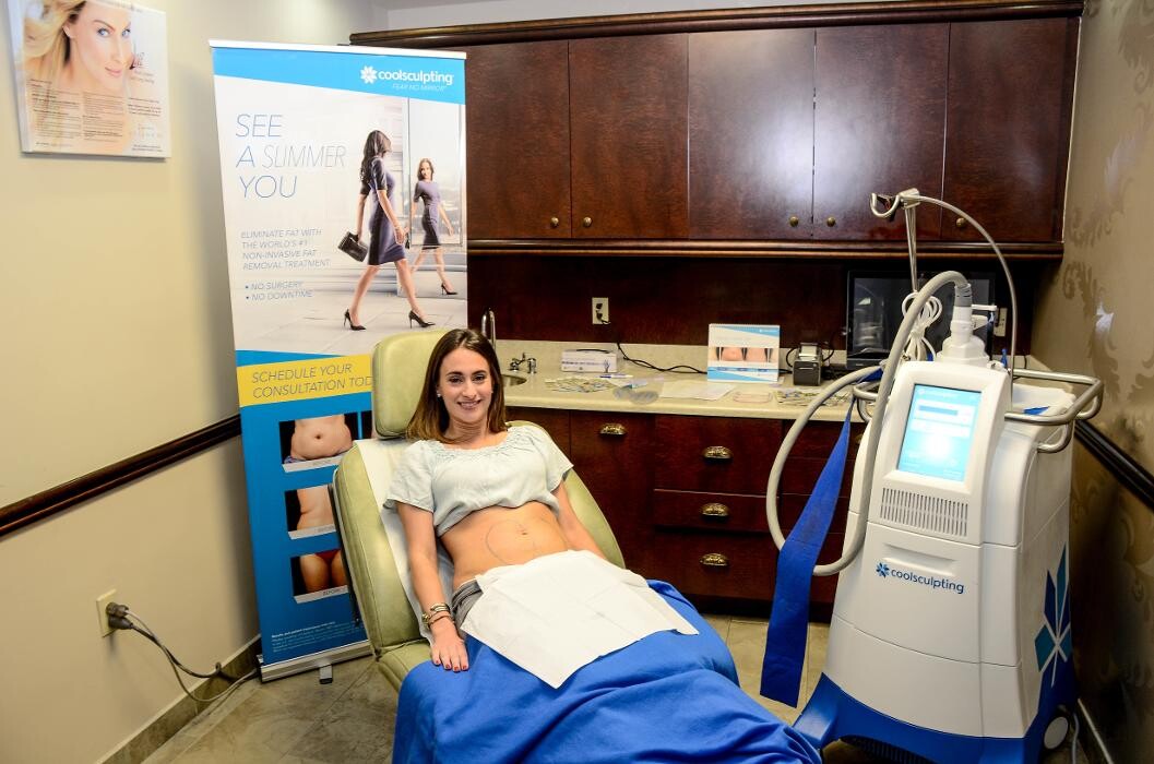 Images Dr. Longwill Skin Care