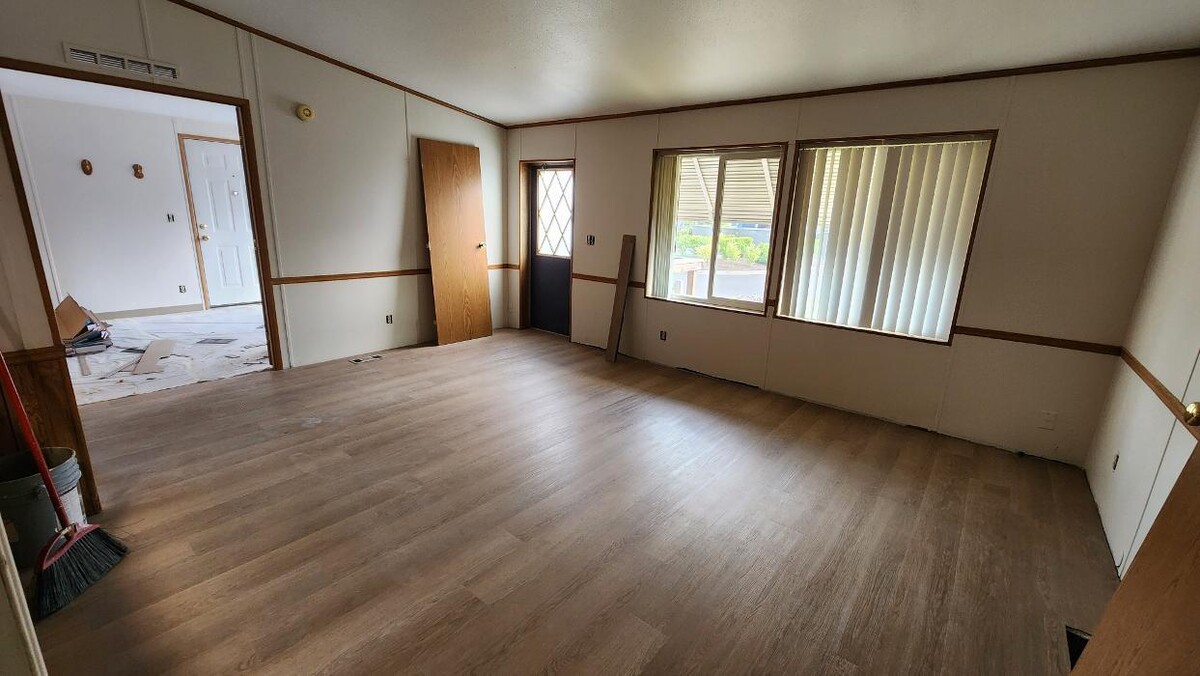 Images PRO ELITE CONSTRUCTION & REMODEL LLC