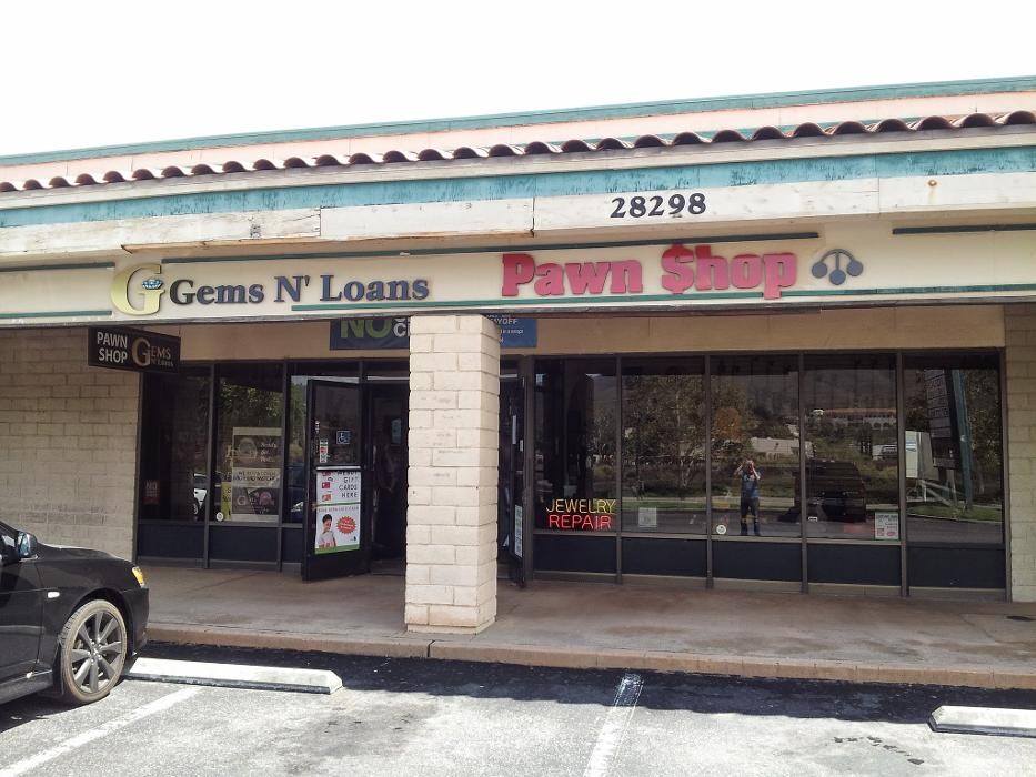Images Gems N' Loans - Temecula