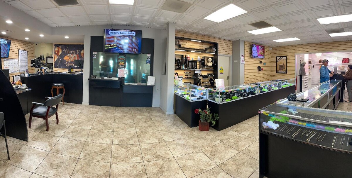 Images Gems N' Loans - Temecula