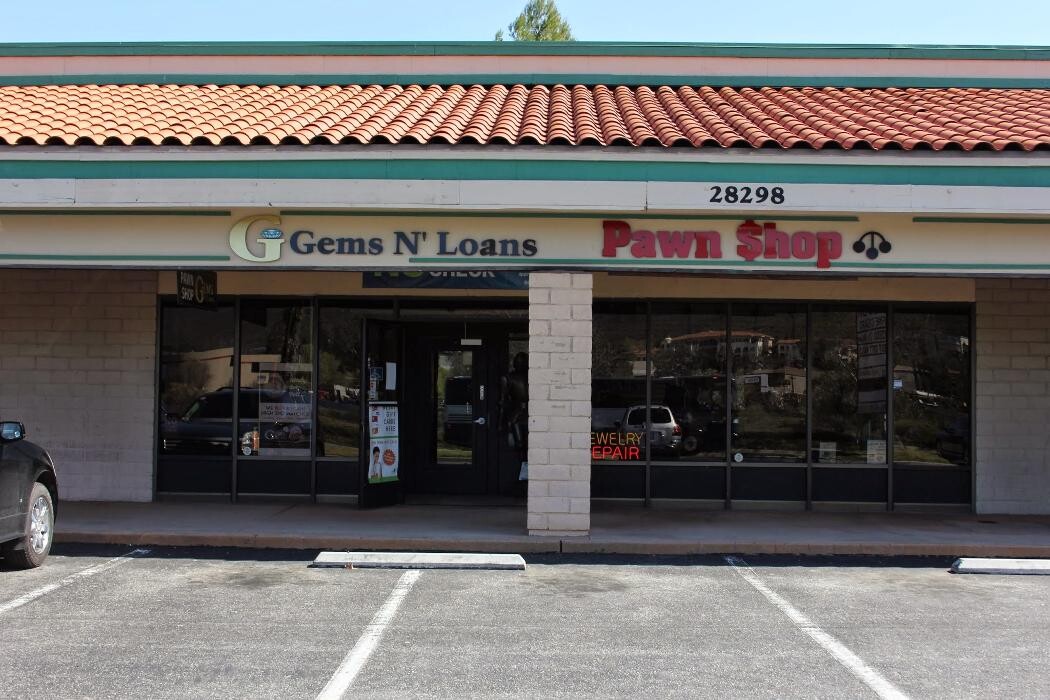 Images Gems N' Loans - Temecula