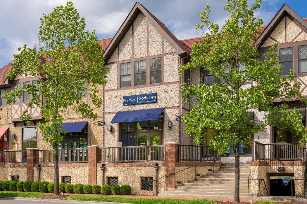 Images Premier Sotheby's International Realty