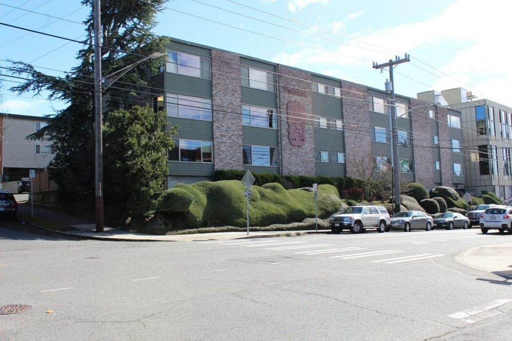 Images CertaPro Painters of Federal Way, WA