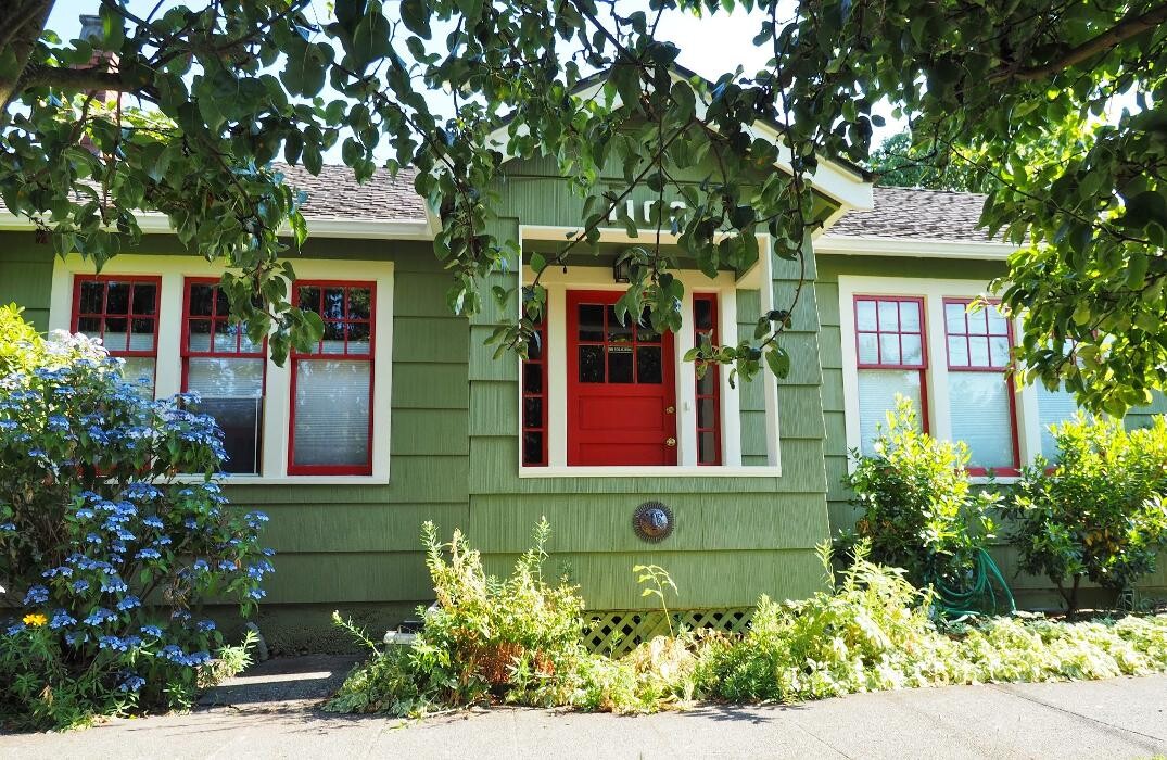 Images CertaPro Painters of Seattle, WA