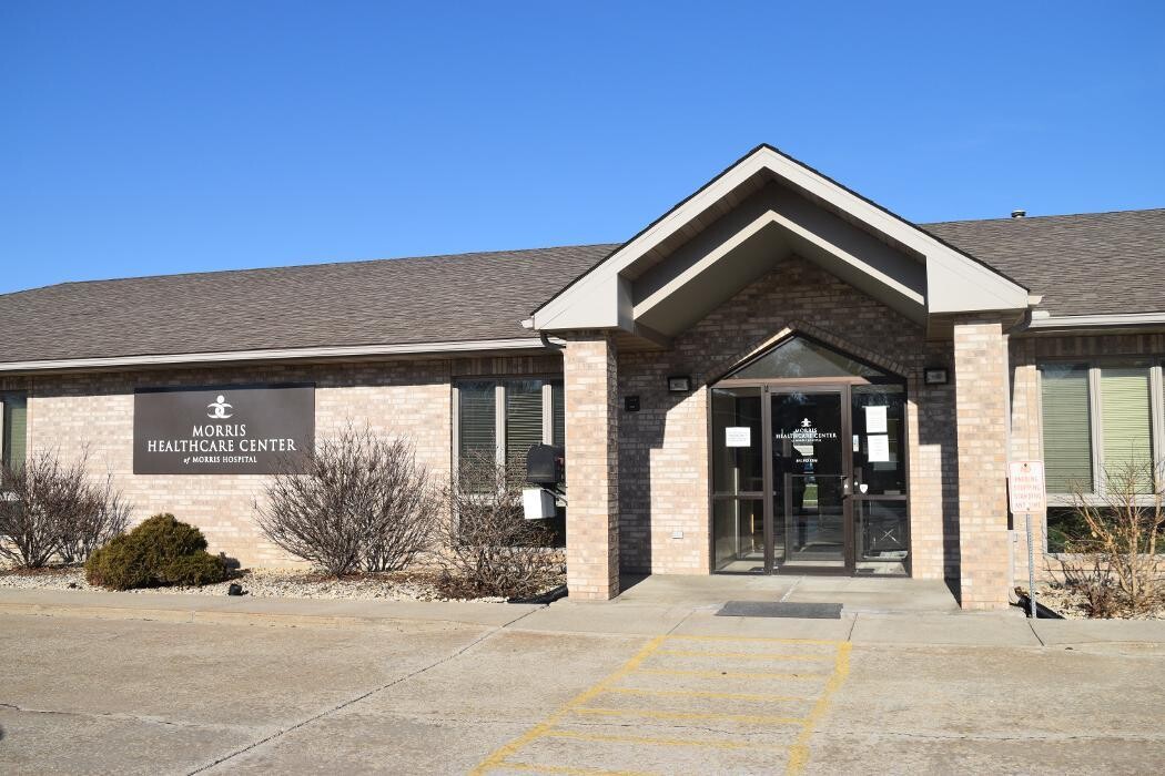 Images Morris Healthcare Center of Morris Hospital - Dresden Drive