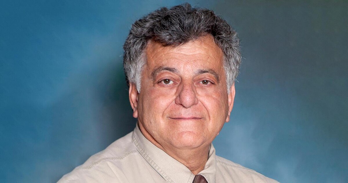 Images Dr. Spyro D. Analytis, MD
