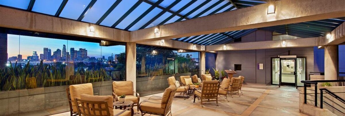 Images Sakura Gardens of Los Angeles