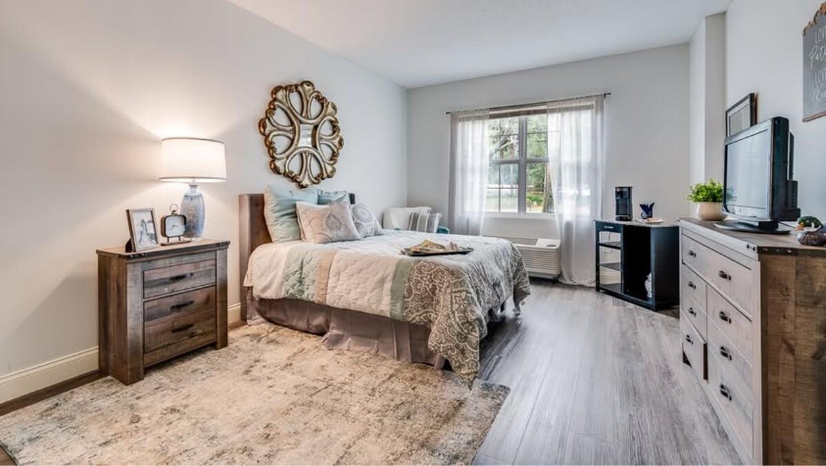 Images Ocala Senior Living