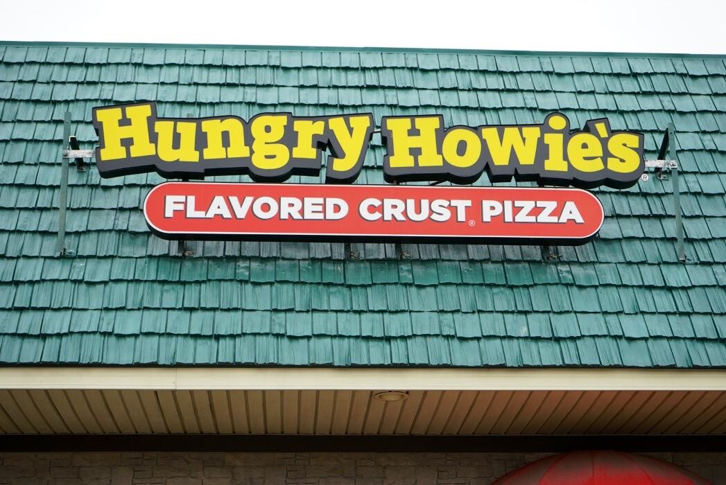 Images Hungry Howie's Pizza