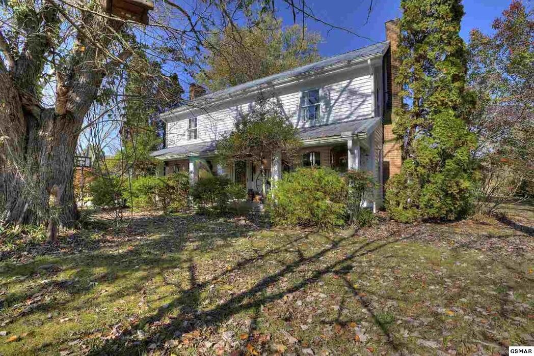 Images Mountain Realty Group