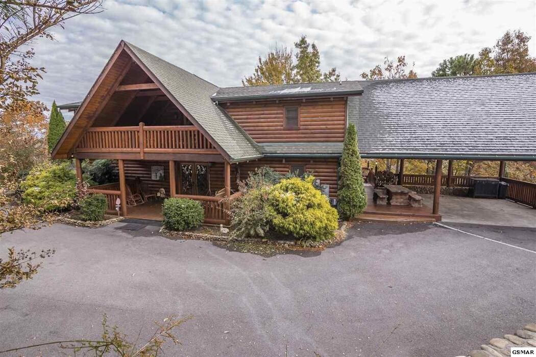 Images Mountain Realty Group