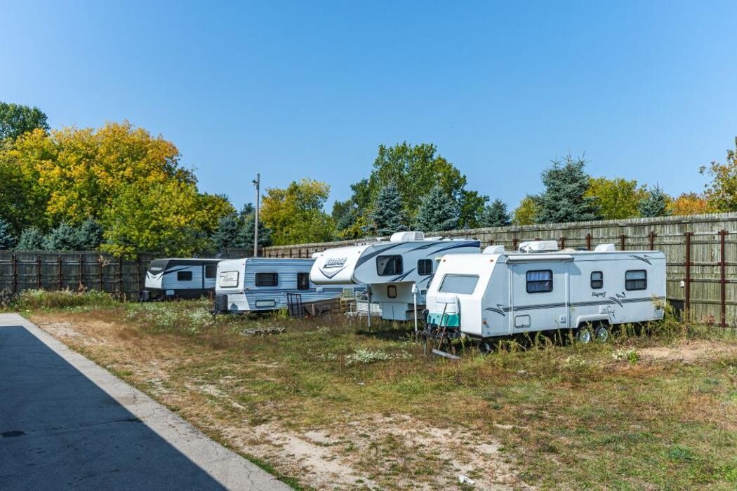 Images National Storage Centers - Sparta