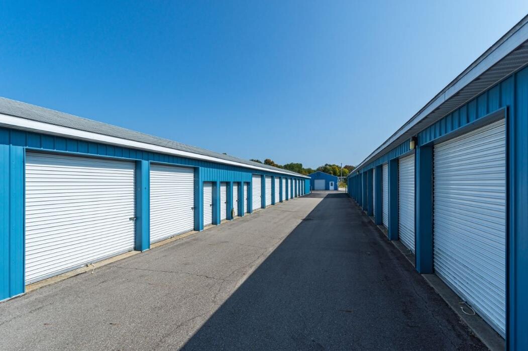 Images National Storage Centers - Sparta