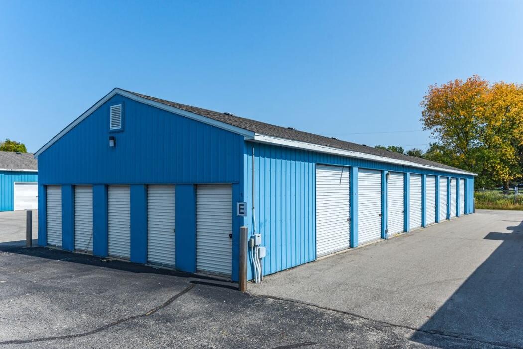 Images National Storage Centers - Sparta