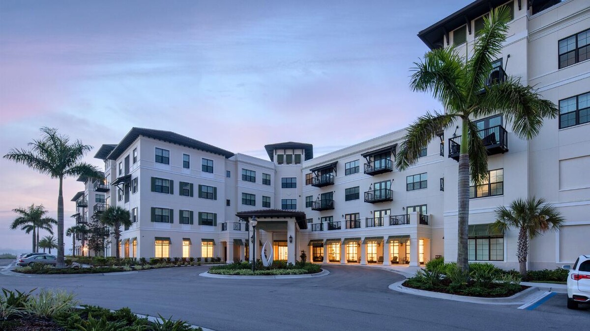 Images Grand Living At Lakewood Ranch
