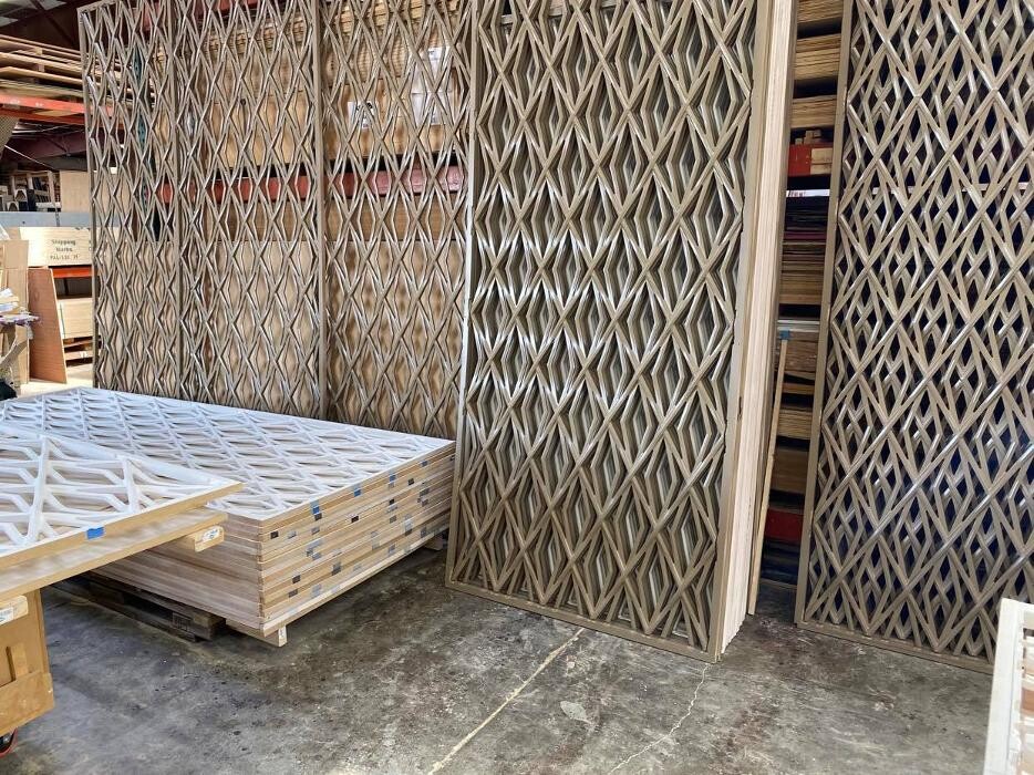 Images CNC WOODWORK-CORINT INDUSTRIES LLC