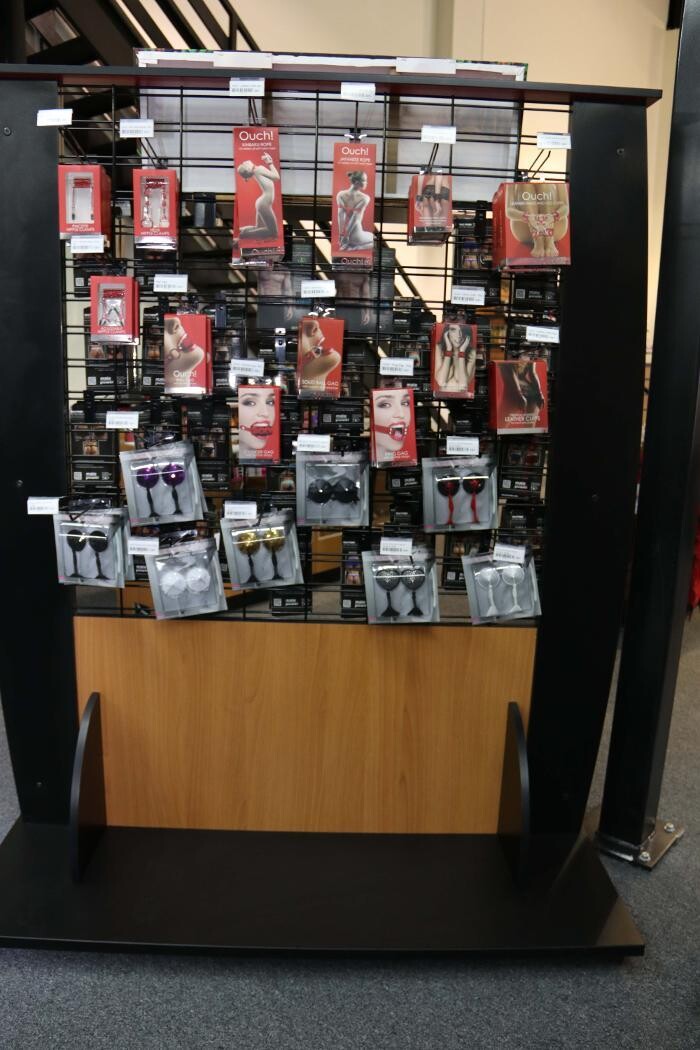 Images Adam & Eve Stores