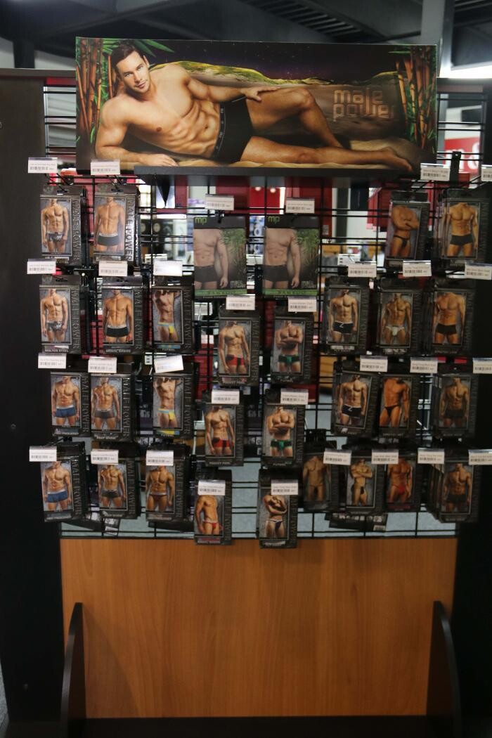 Images Adam & Eve Stores