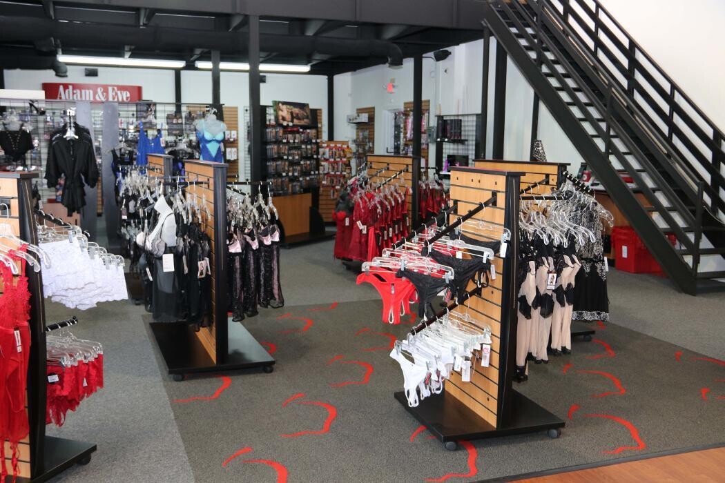 Images Adam & Eve Stores