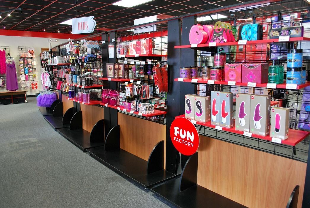 Images Adam & Eve Stores