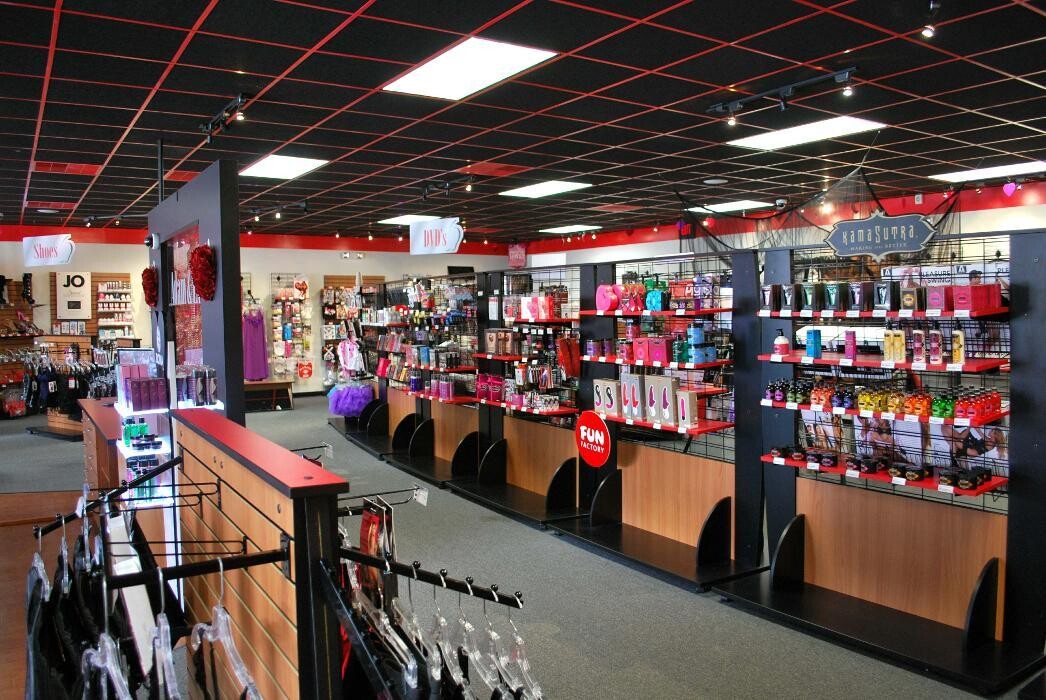 Images Adam & Eve Stores