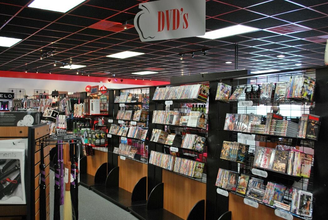 Images Adam & Eve Stores