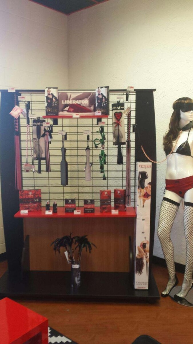 Images Adam & Eve Stores