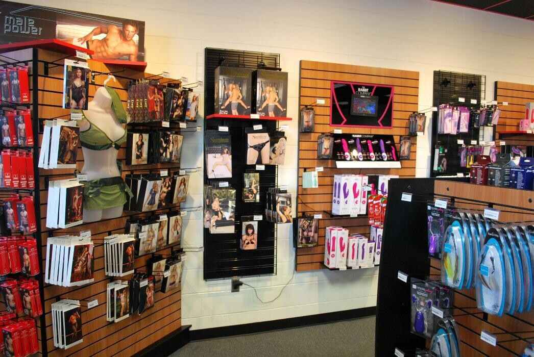 Images Adam & Eve Stores