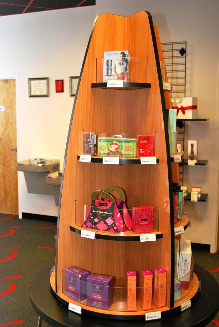Images Adam & Eve Stores