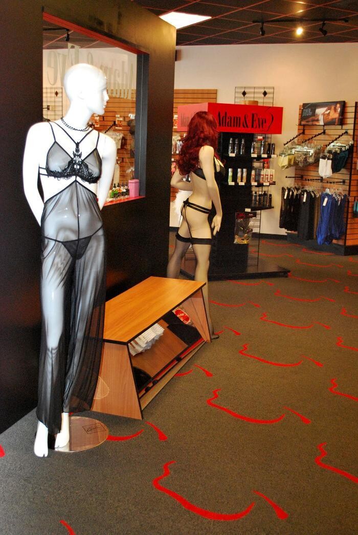 Images Adam & Eve Stores