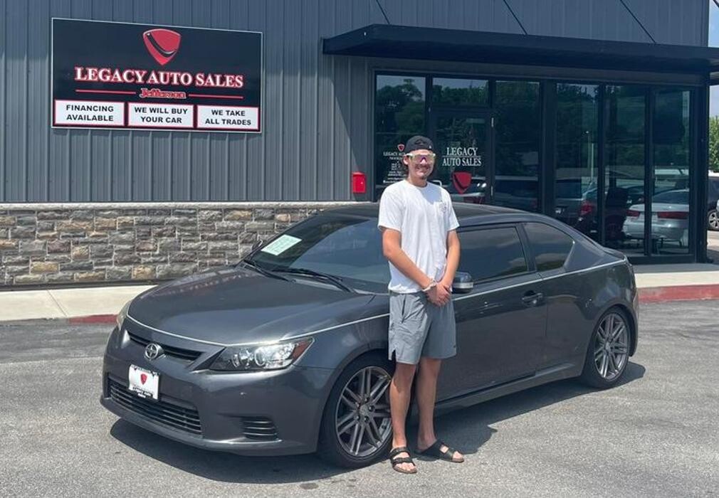 Images Legacy Auto Sales