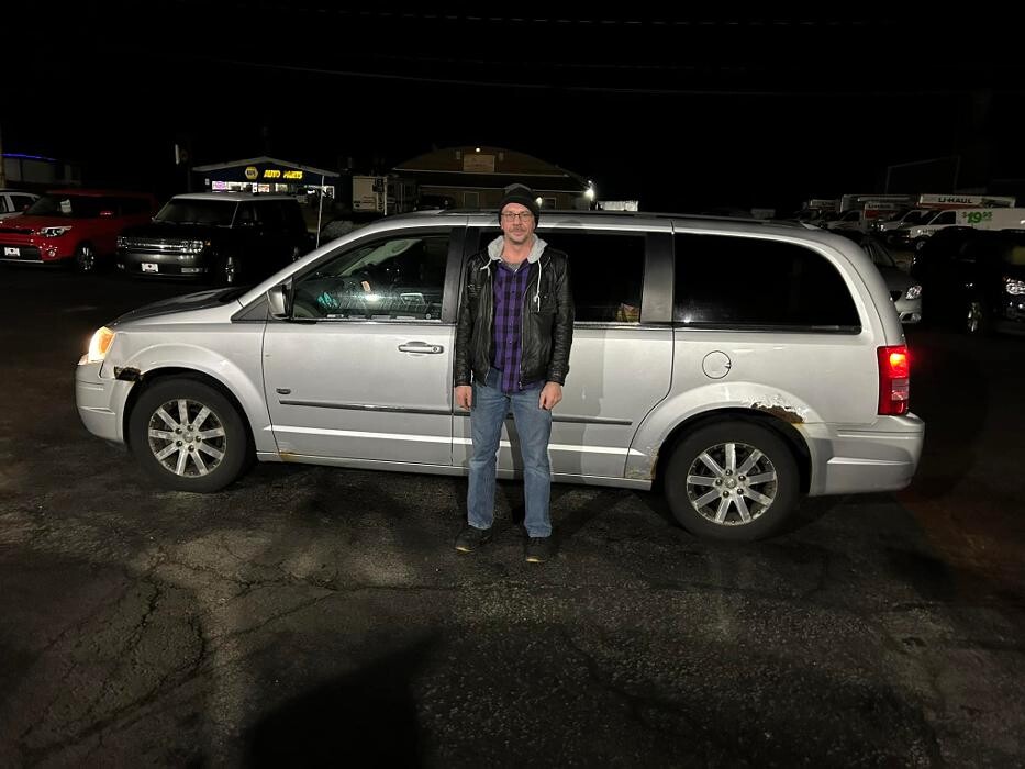 Images Legacy Auto Sales