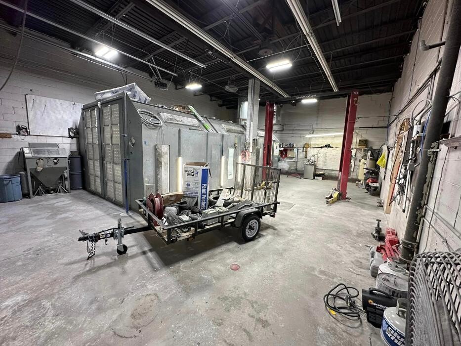 Images Legacy Auto Sales