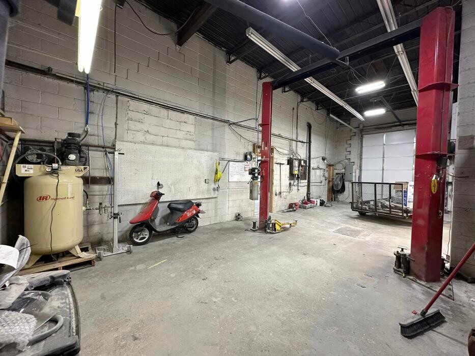 Images Legacy Auto Sales