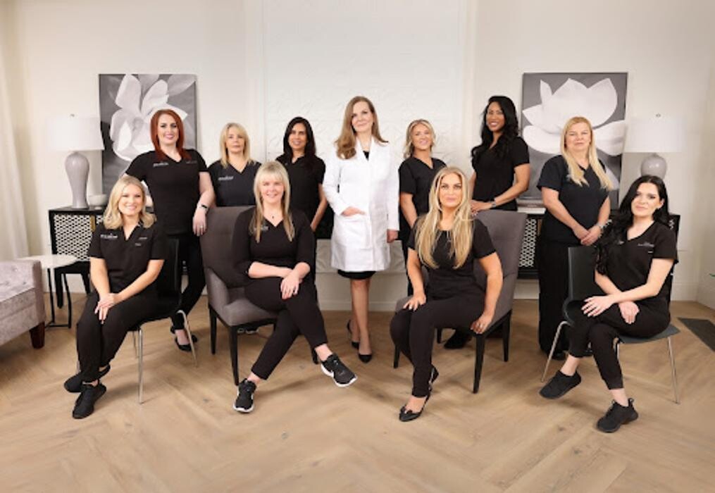Images Lisa J. Peters, MD - Plastic Surgery & Medical Spa