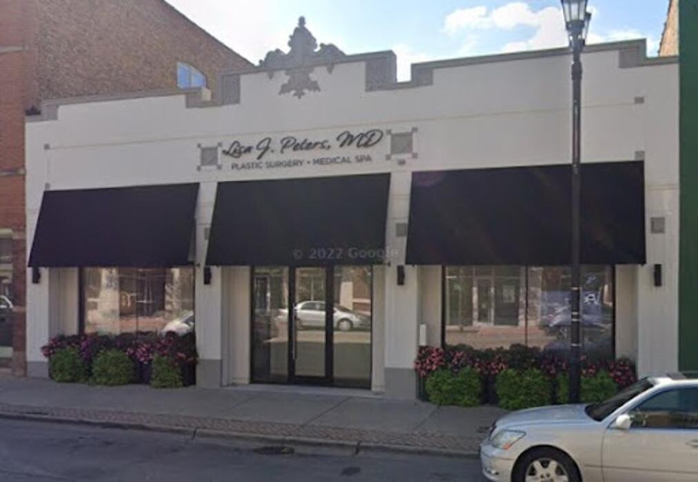 Images Lisa J. Peters, MD - Plastic Surgery & Medical Spa