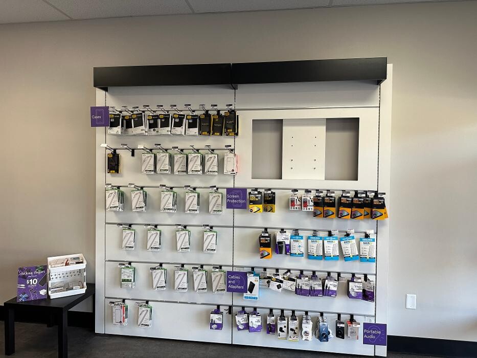 Images uBreakiFix - Phone and Computer Repair