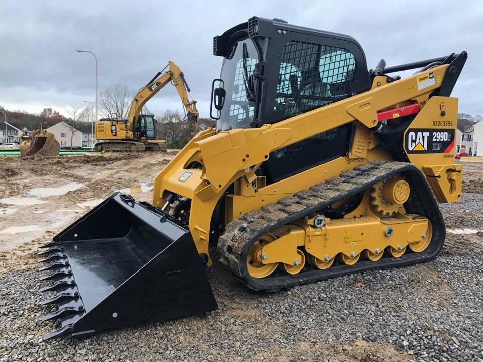 Images Thompson Machinery - Clarksville Cat Rental Store