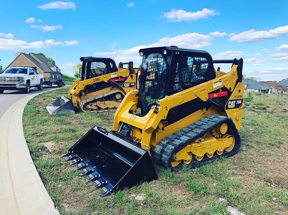 Images Thompson Machinery - Clarksville Cat Rental Store