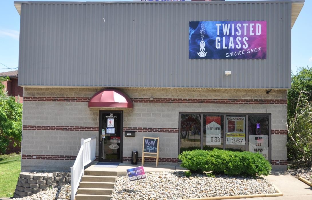 Images Twisted Glass Smoke Shop