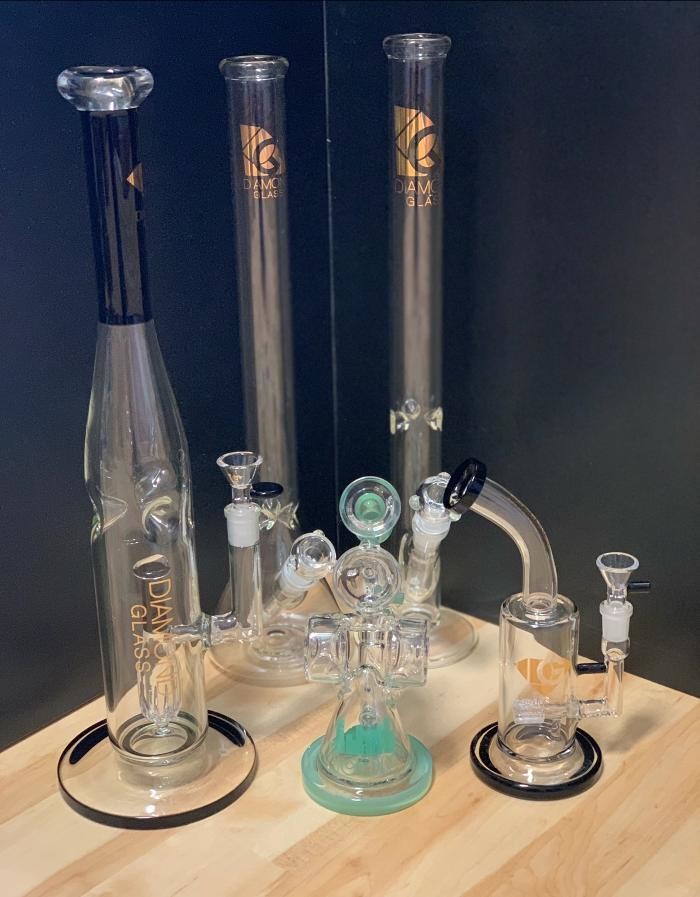 Images Twisted Glass Smoke Shop