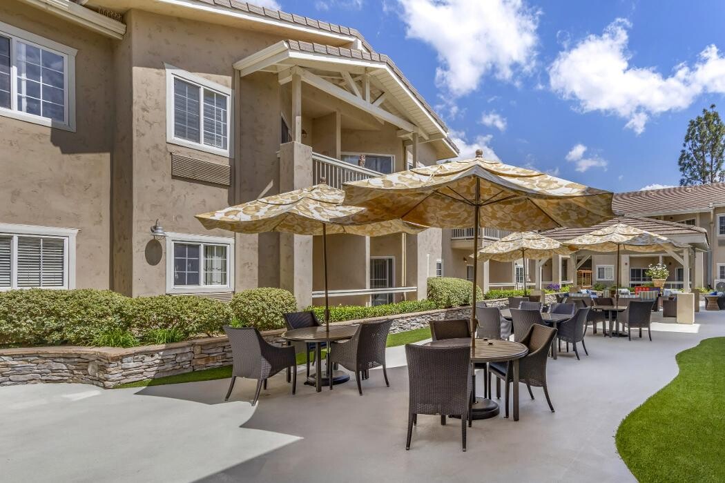 Images Meadowbrook at Agoura Hills