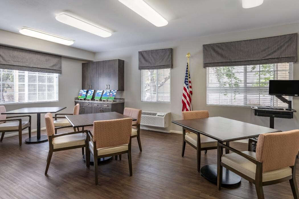 Images Meadowbrook at Agoura Hills