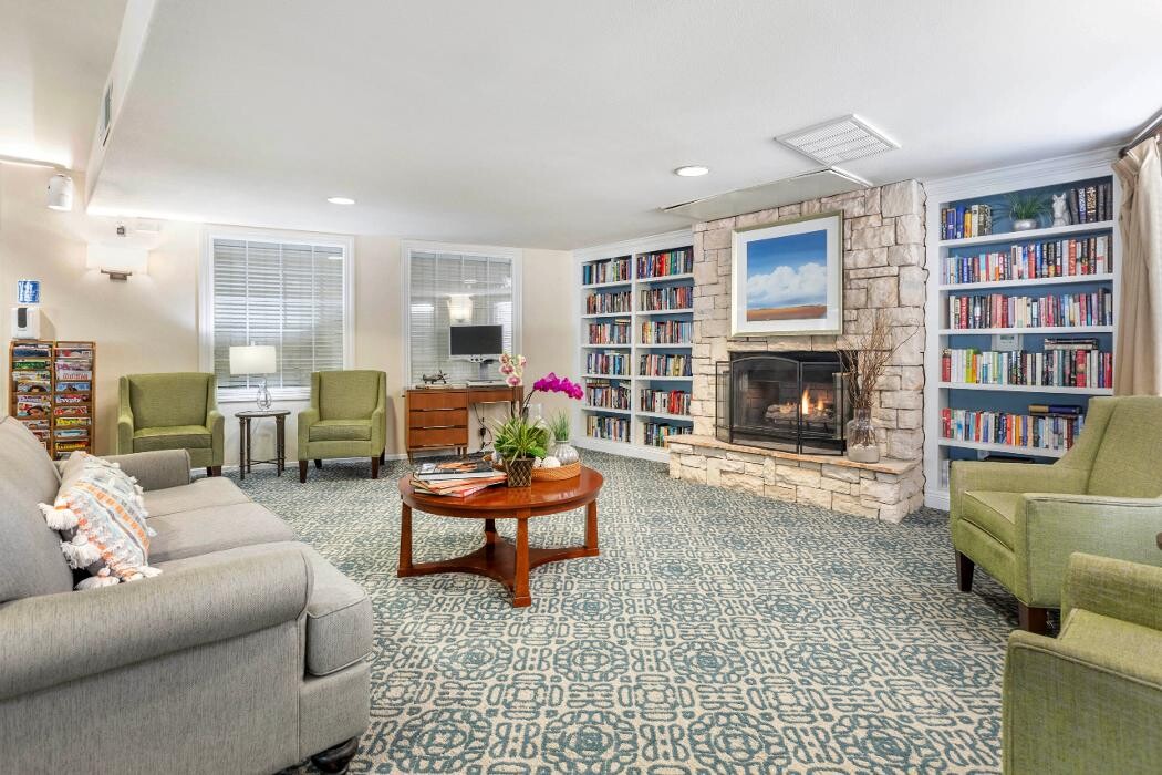 Images Meadowbrook at Agoura Hills