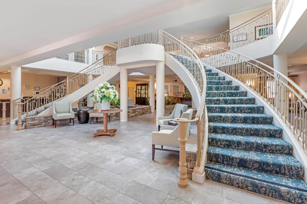 Images Meadowbrook at Agoura Hills