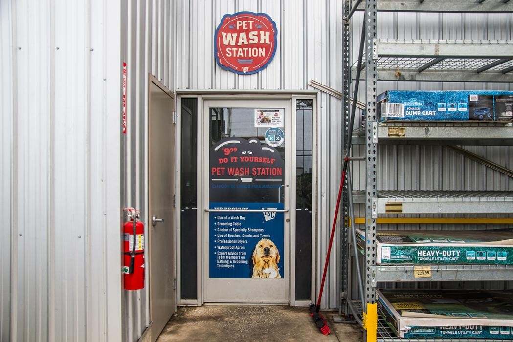 Images Tractor Supply Co.