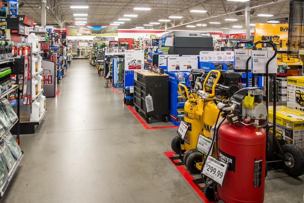 Images Tractor Supply Co.