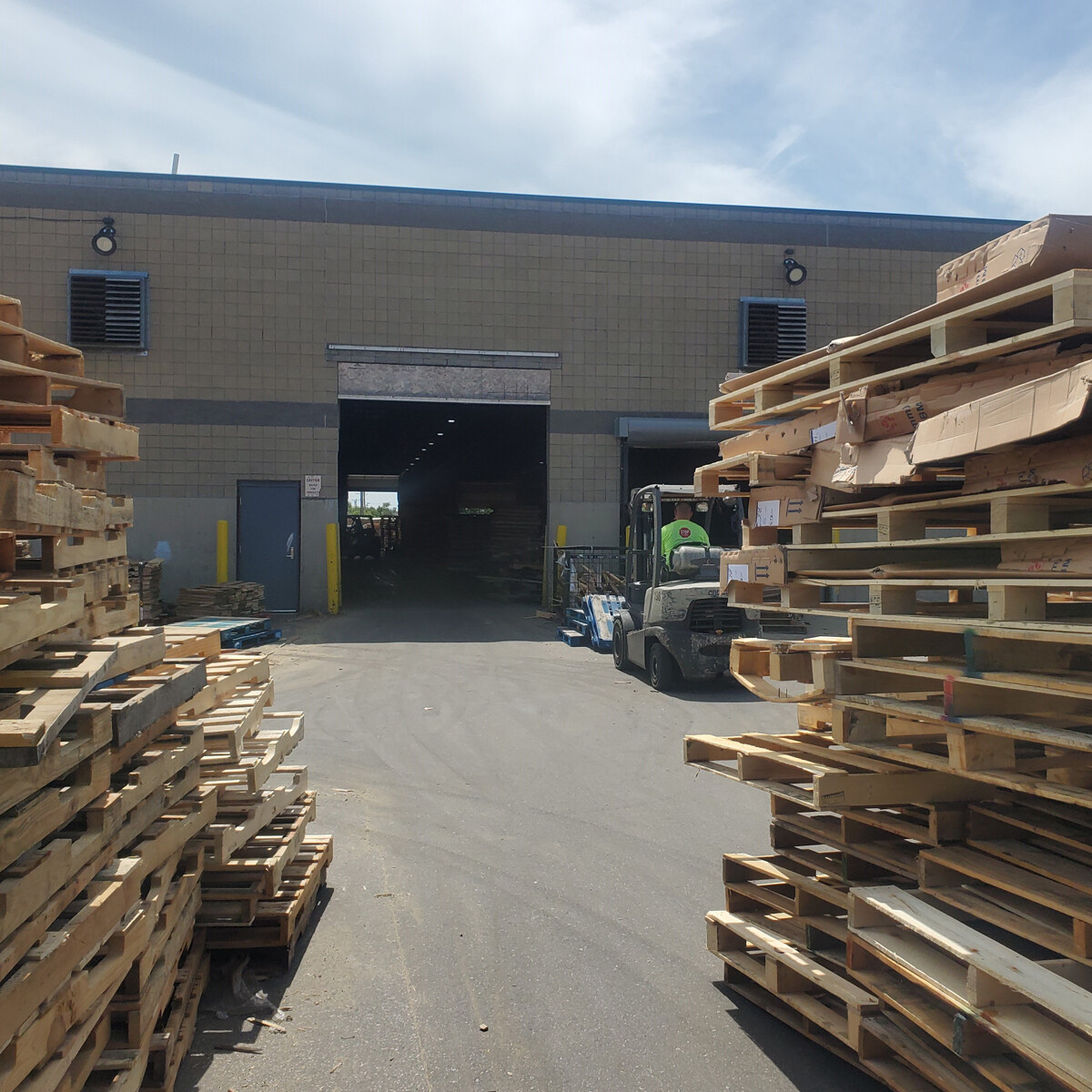 Images Kamps Pallets Inc. Taylor